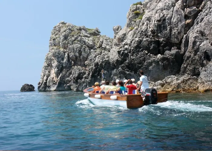 Sandy * Omiš
